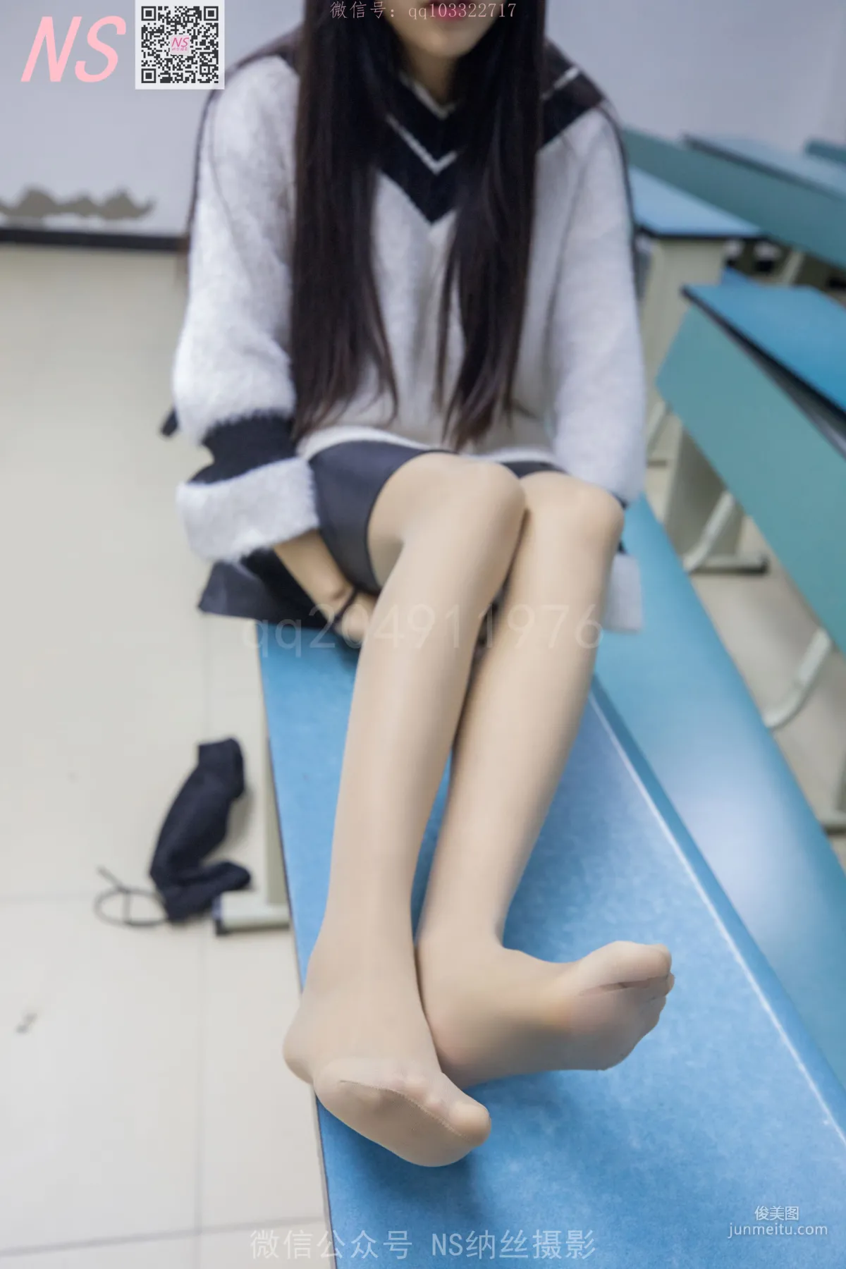 雨佳《丝袜学记》 [纳丝摄影] 写真集35