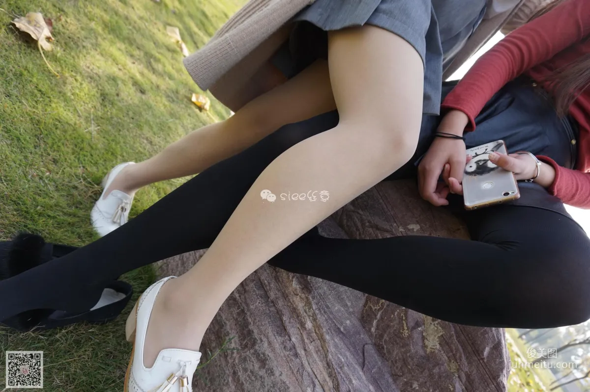 鱼鱼&茹茹《草地悠闲》 [丝意SIEE] No.011 写真集4