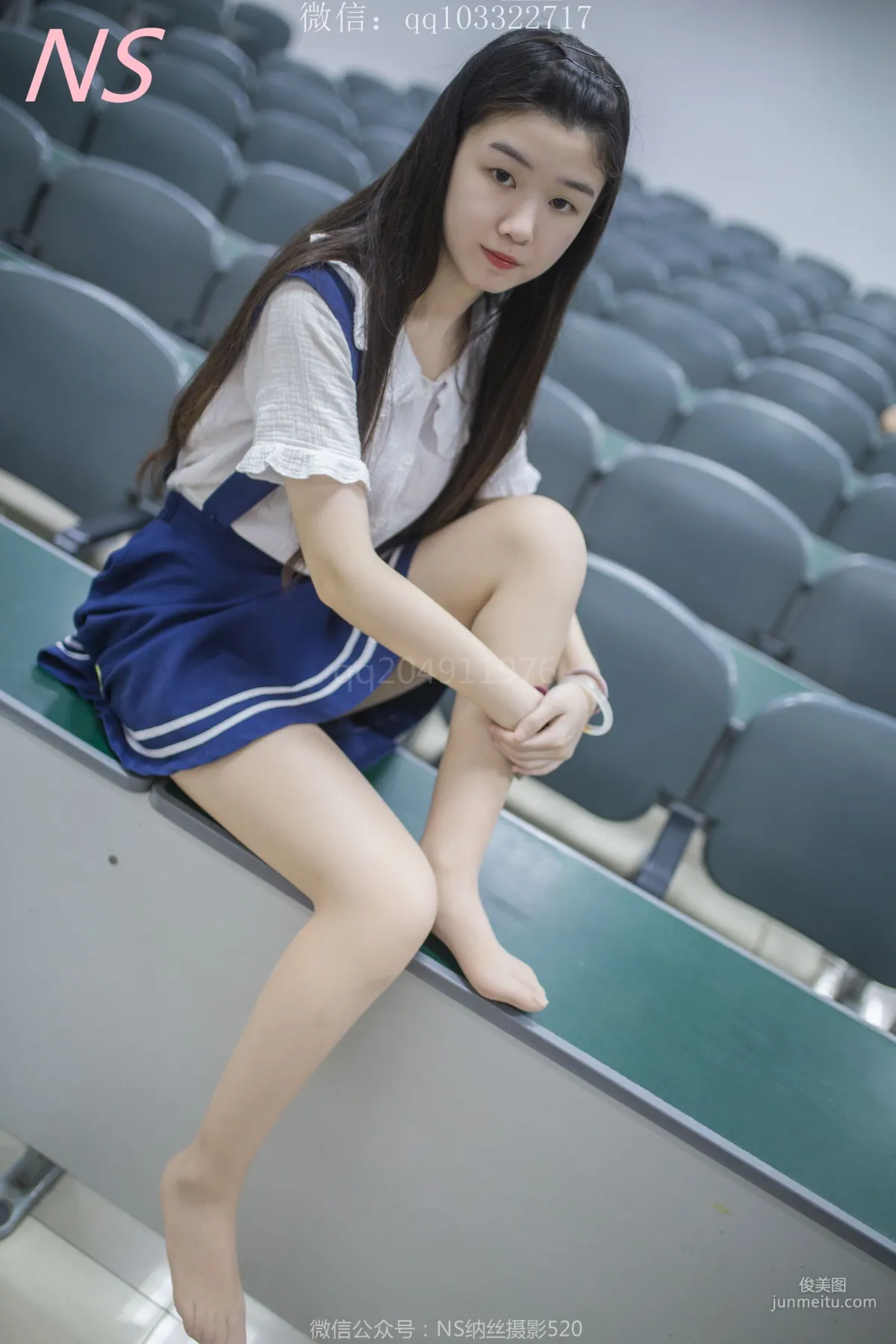 小纯《纯纯丝袜萌萌》 [纳丝摄影] 写真集21
