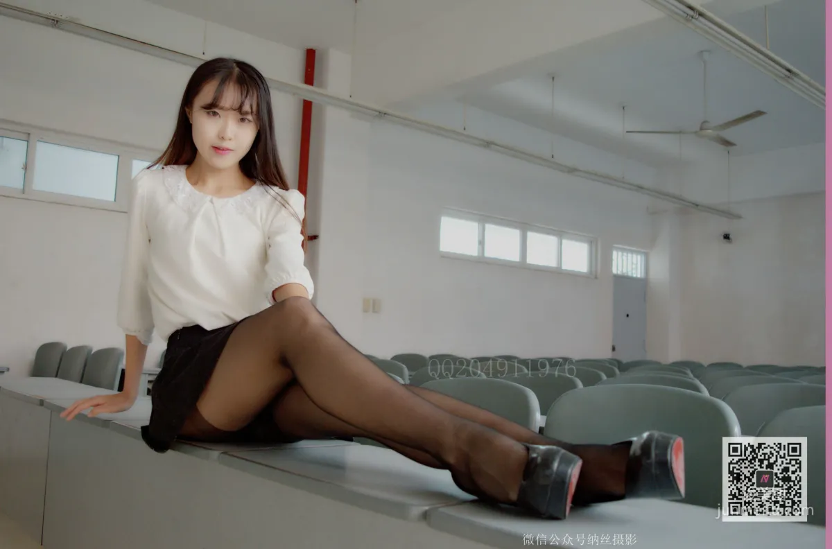 吴雪儿《清纯少女教室黑丝》 [纳丝摄影] NO.021 写真集14