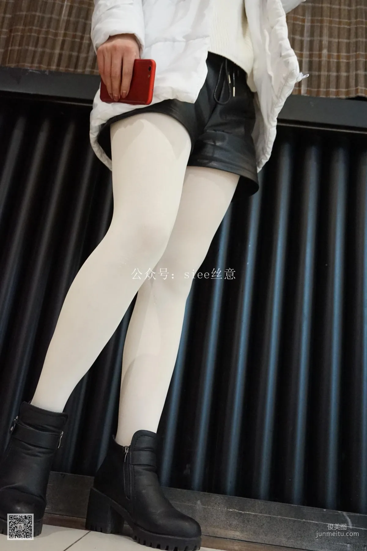 思思《冬日的白丝》 [丝意SIEE] No.023 写真集35