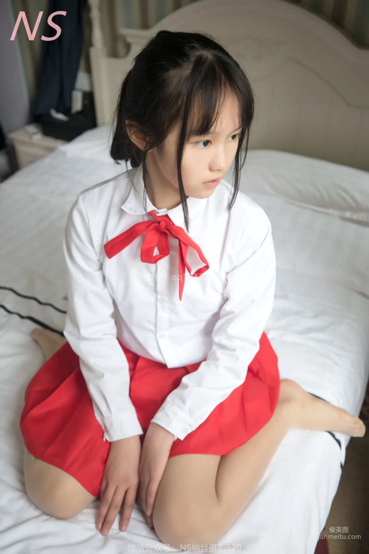 Xiao Li, Red Ultra Short Skirt and Flesh Stockings Temptation [NASI] Photo Set photo 58