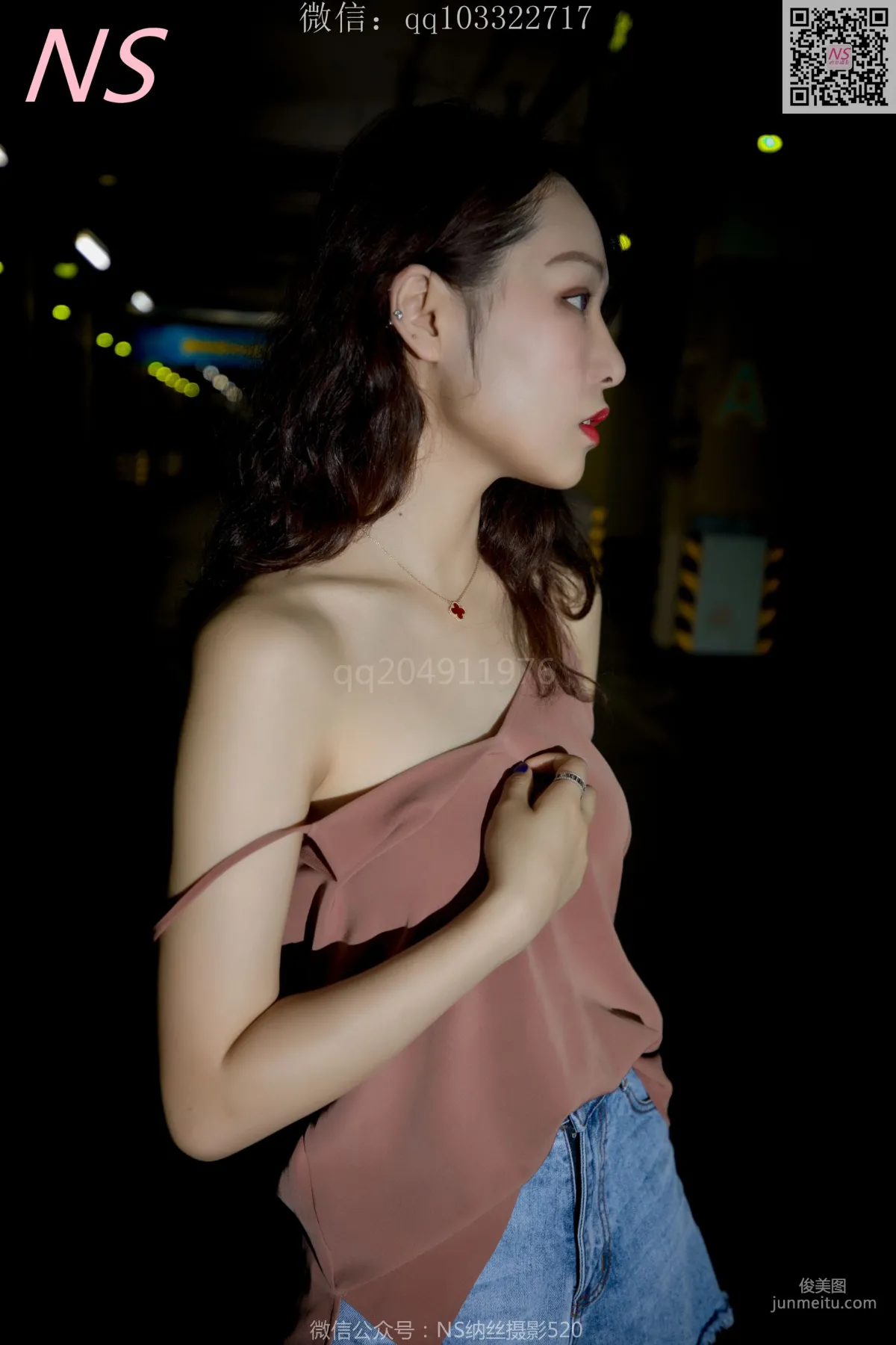 小朱茵《地下车库的丝袜美腿女郎》 [纳丝摄影] 写真集8