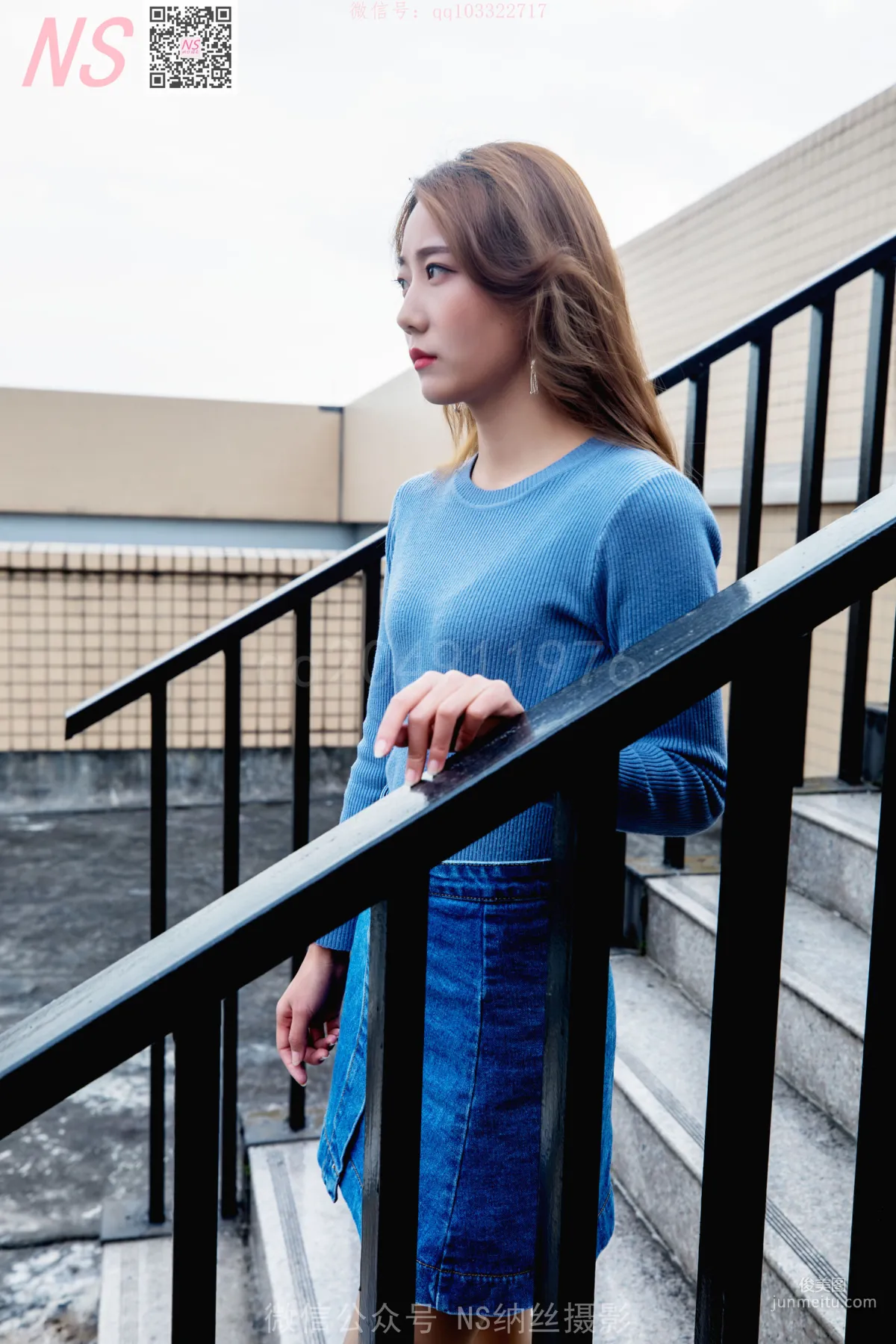 舒怡《女神天台肉色丝袜》 [纳丝摄影] 写真集35