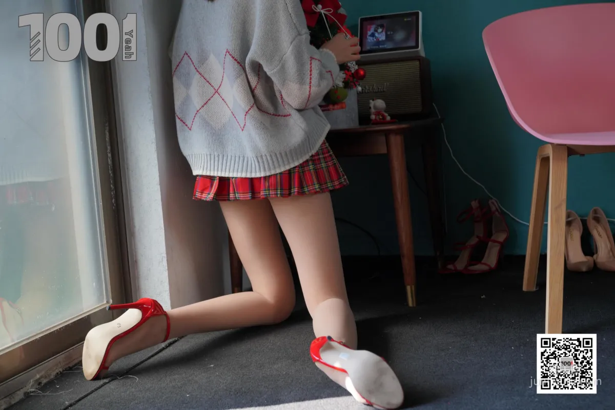 Xi Gua Condensed Capsule Christmas Special 2 [One Thousand and One Nights IESS] Stockings and Beautiful Legs Photo Set photo 2
