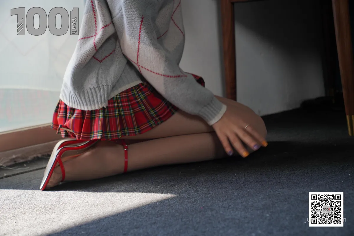 Xi Gua "Concentrated Capsule" Christmas Special [One Thousand and One Nights] Beautiful Legs and Silk Feet Photo Set photo 9