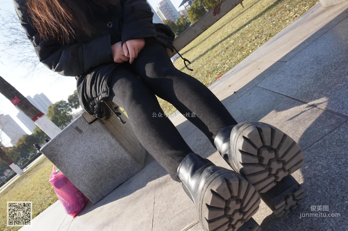 曦曦《黑丝内的肉丝》 [丝意SIEE] No.024 写真集15