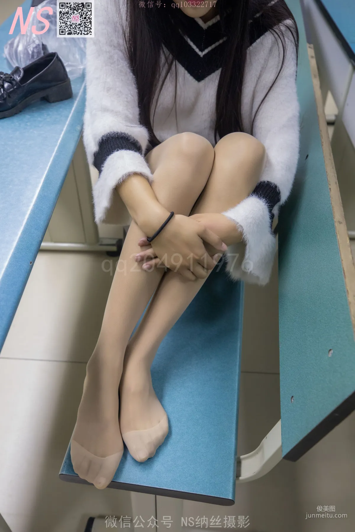 雨佳《丝袜学记》 [纳丝摄影] 写真集51