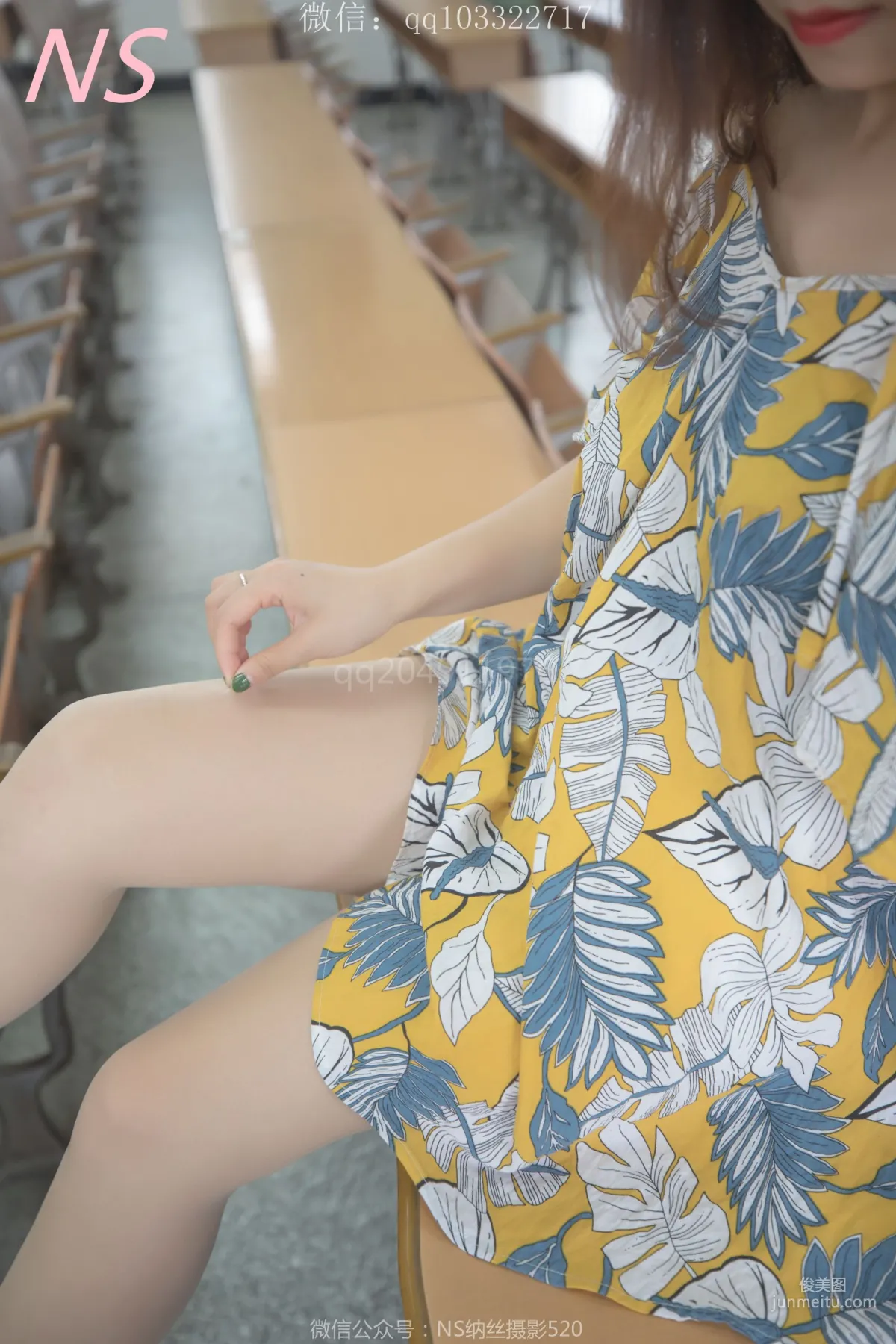 瑶瑶《毕业季 肉色丝袜美腿萌萌哒》 [纳丝摄影] 写真集3