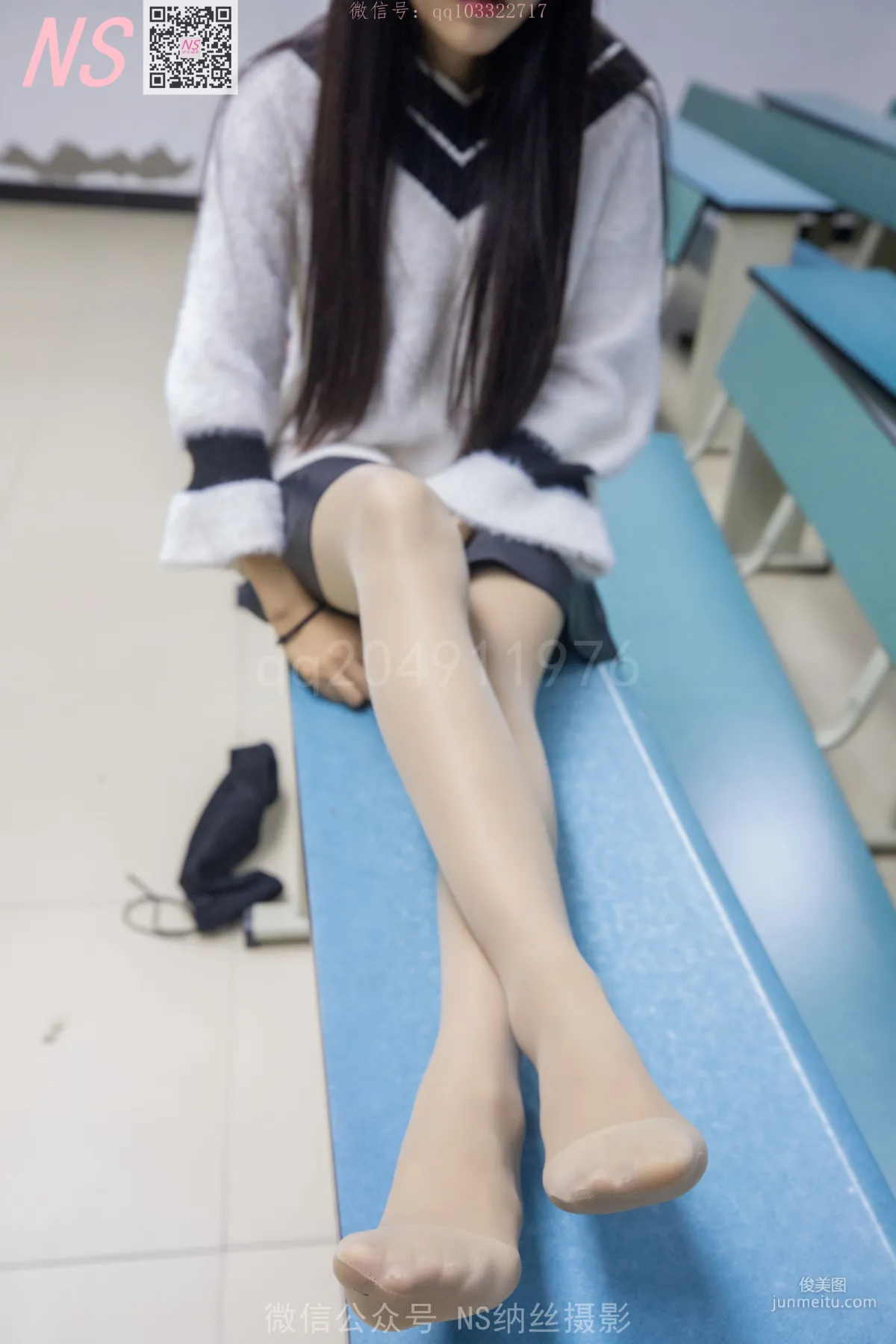 雨佳《丝袜学记》 [纳丝摄影] 写真集34