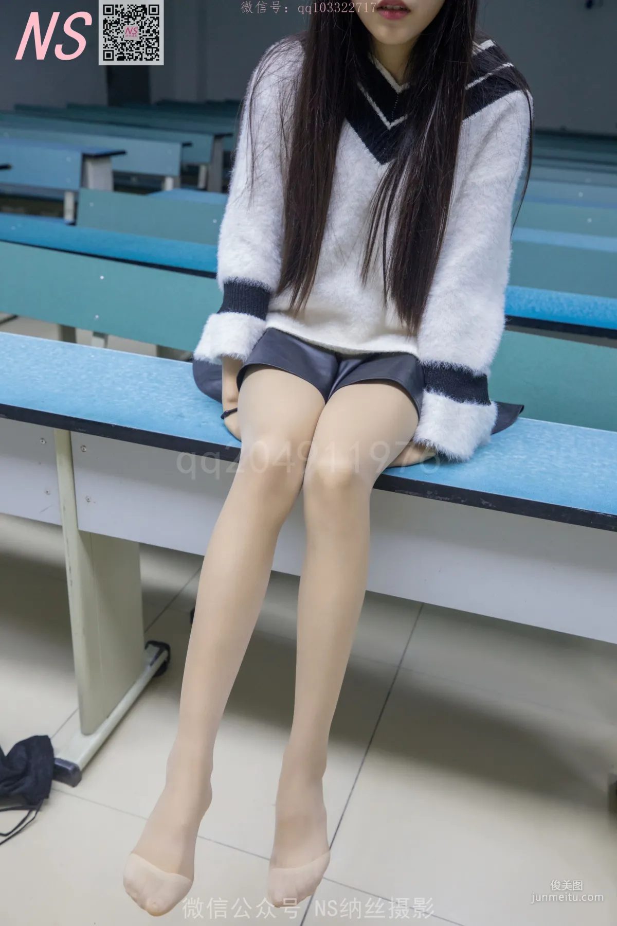 雨佳《丝袜学记》 [纳丝摄影] 写真集29