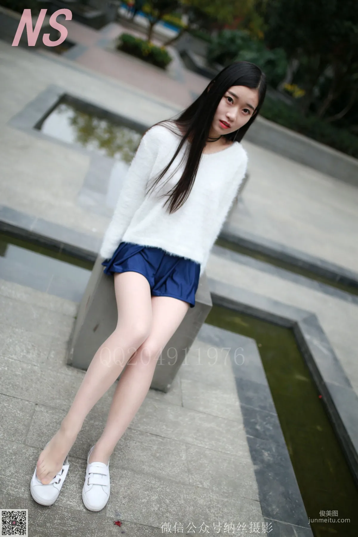 珊珊《超短裙美腿肉丝》 [纳丝摄影] NO.097 写真集13
