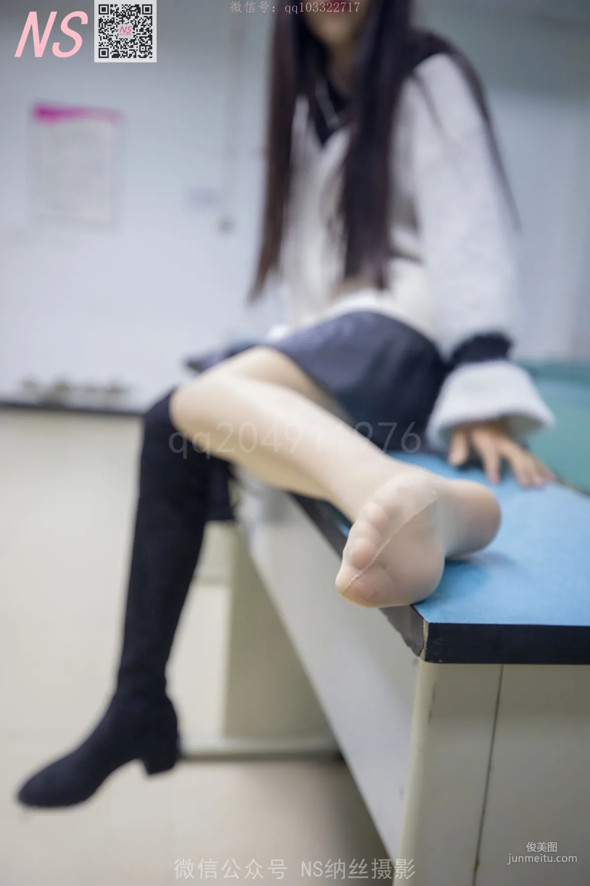 雨佳《丝袜学记》 [纳丝摄影] 写真集14