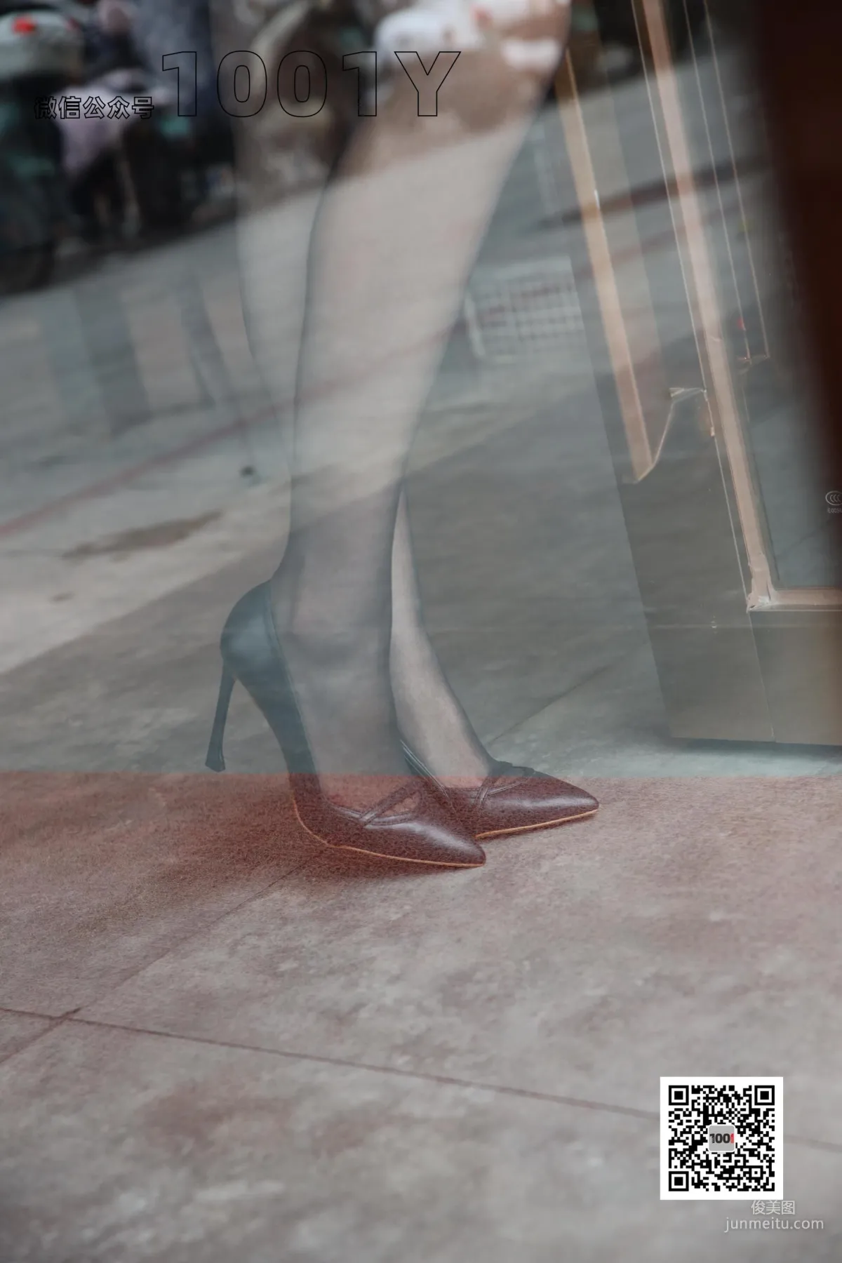 Tui Tui, Restaurant Waitress 2 [One Thousand and One Nights IESS] Beautiful Legs and Silk Feet Photo Set photo 49