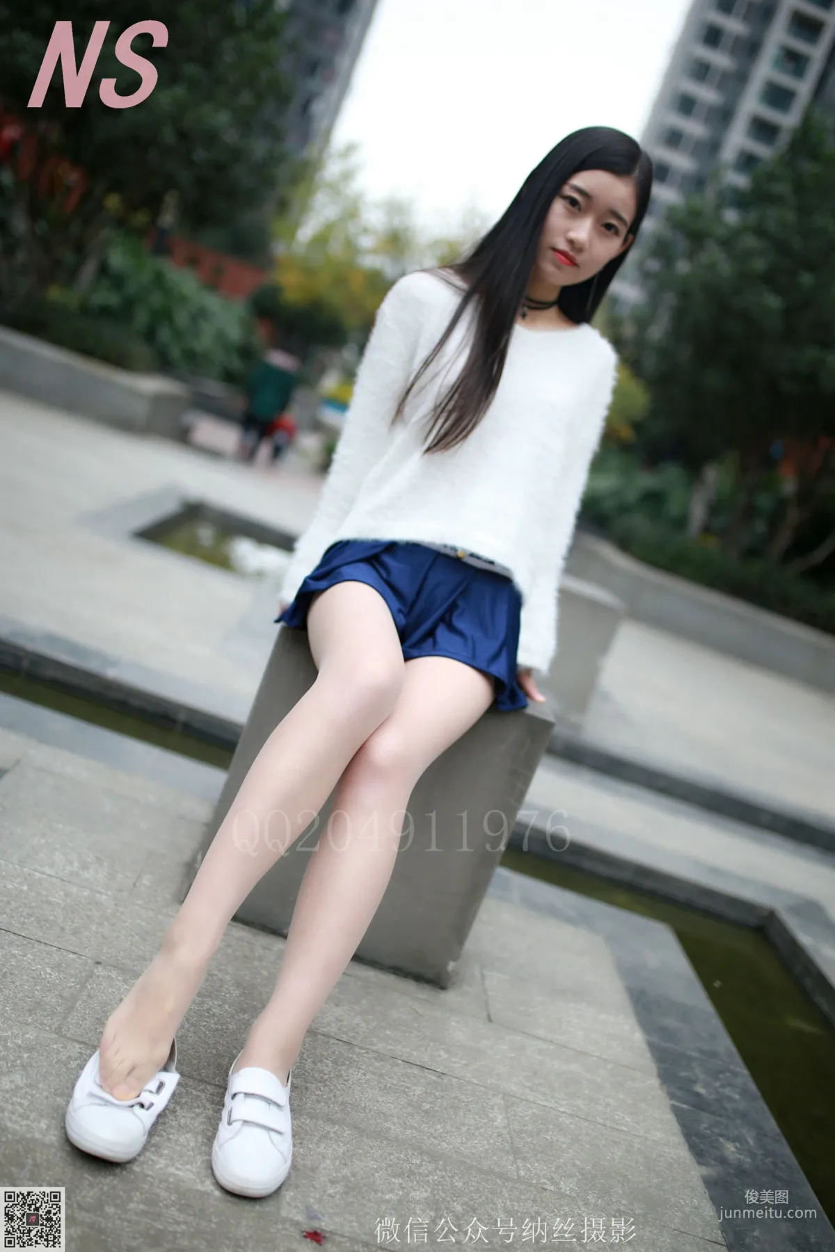 珊珊《超短裙美腿肉丝》 [纳丝摄影] NO.097 写真集10