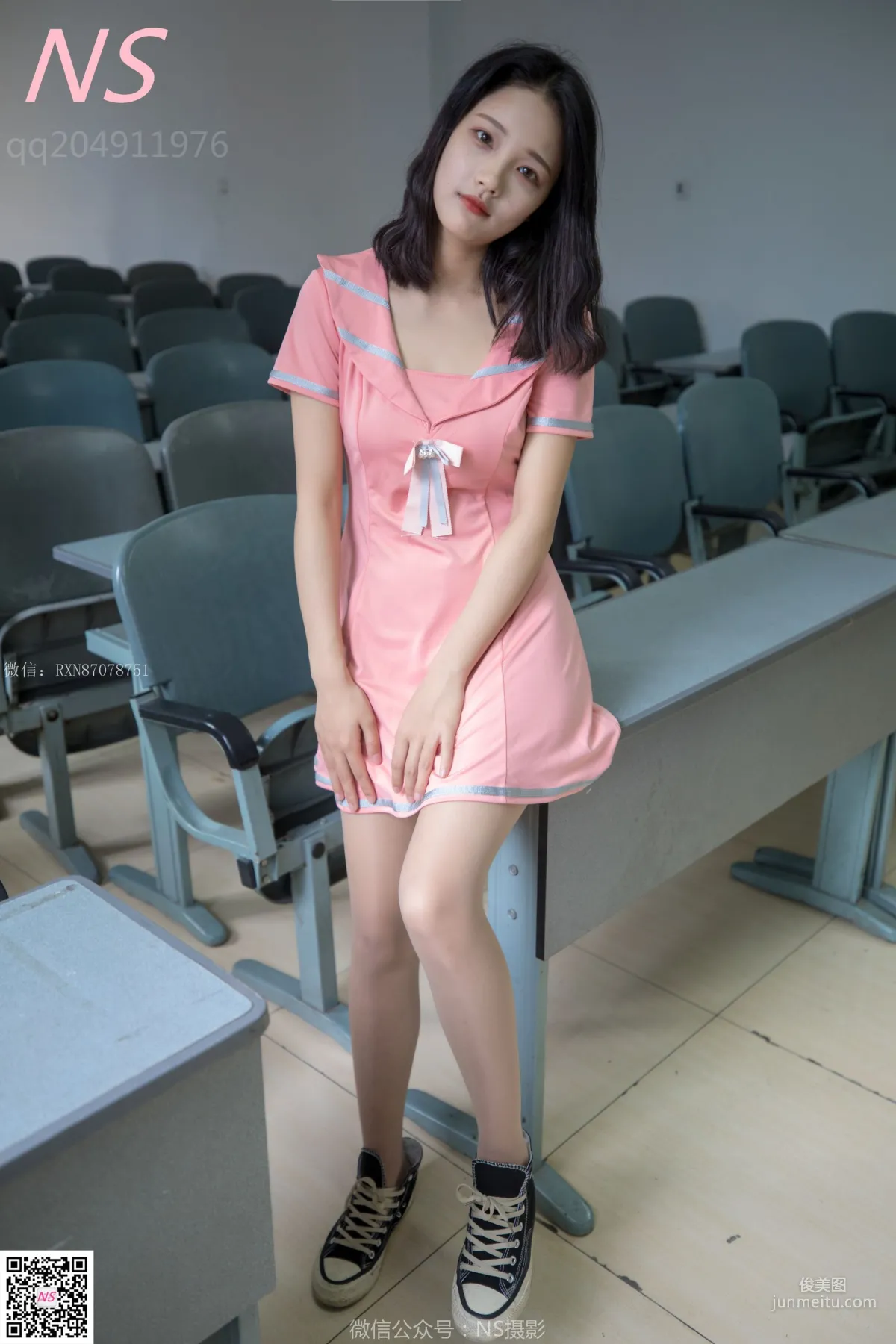 小蝴蝶《纯纯的丝袜帆布鞋》 [纳丝摄影] 写真集11