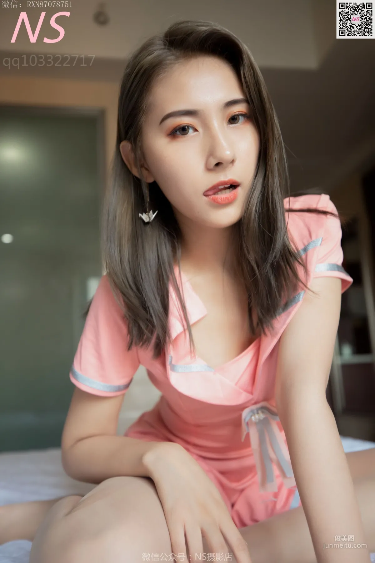 小允儿《明星脸丝袜美腿》 [纳丝摄影] 写真集50