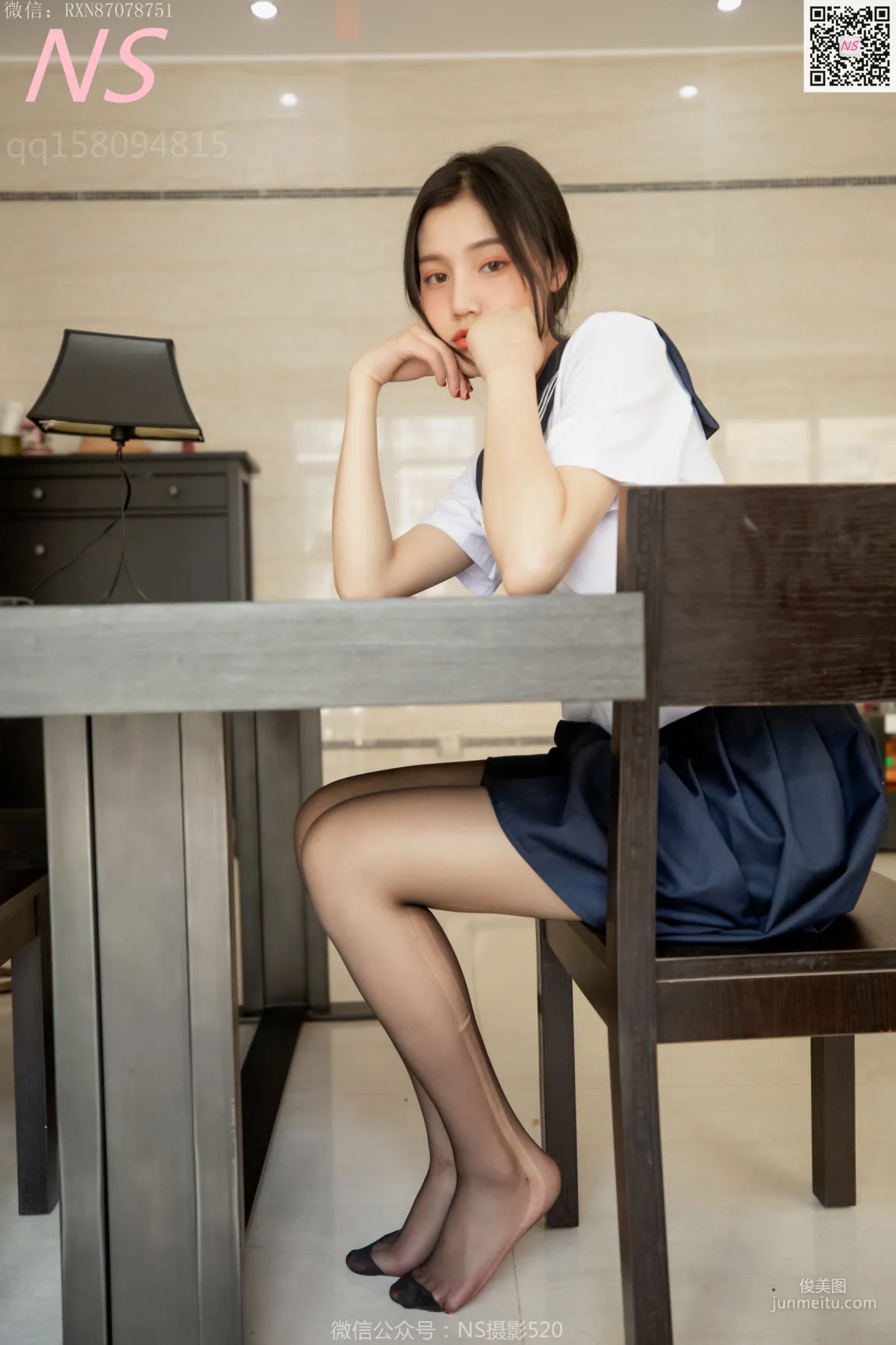 子涵《黑色丝袜的家居生活》 [纳丝摄影] 写真集34
