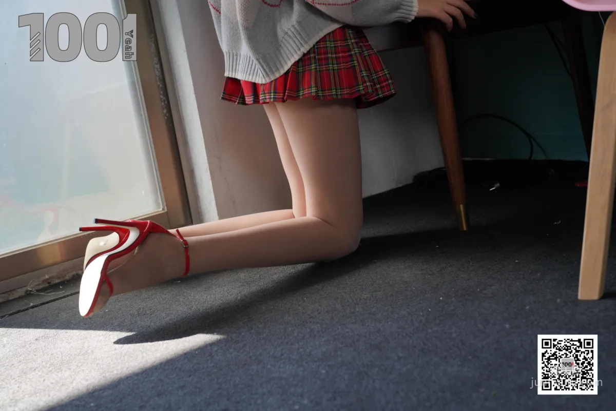 Xi Gua "Concentrated Capsule" Christmas Special [One Thousand and One Nights] Beautiful Legs and Silk Feet Photo Set photo 8