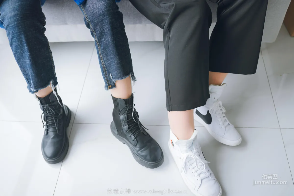 含含&圓圓《鏡中姐妹（下）》 [絲意SIEE] No.381 寫真集 50