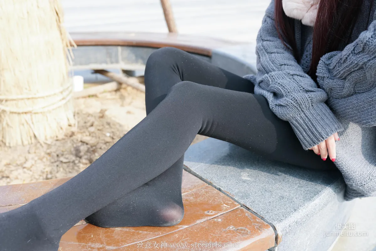 Qianqian, Autumn Not Yet Gone, Winter Awaited Again [SIEE] No.373 Photo Set photo 47
