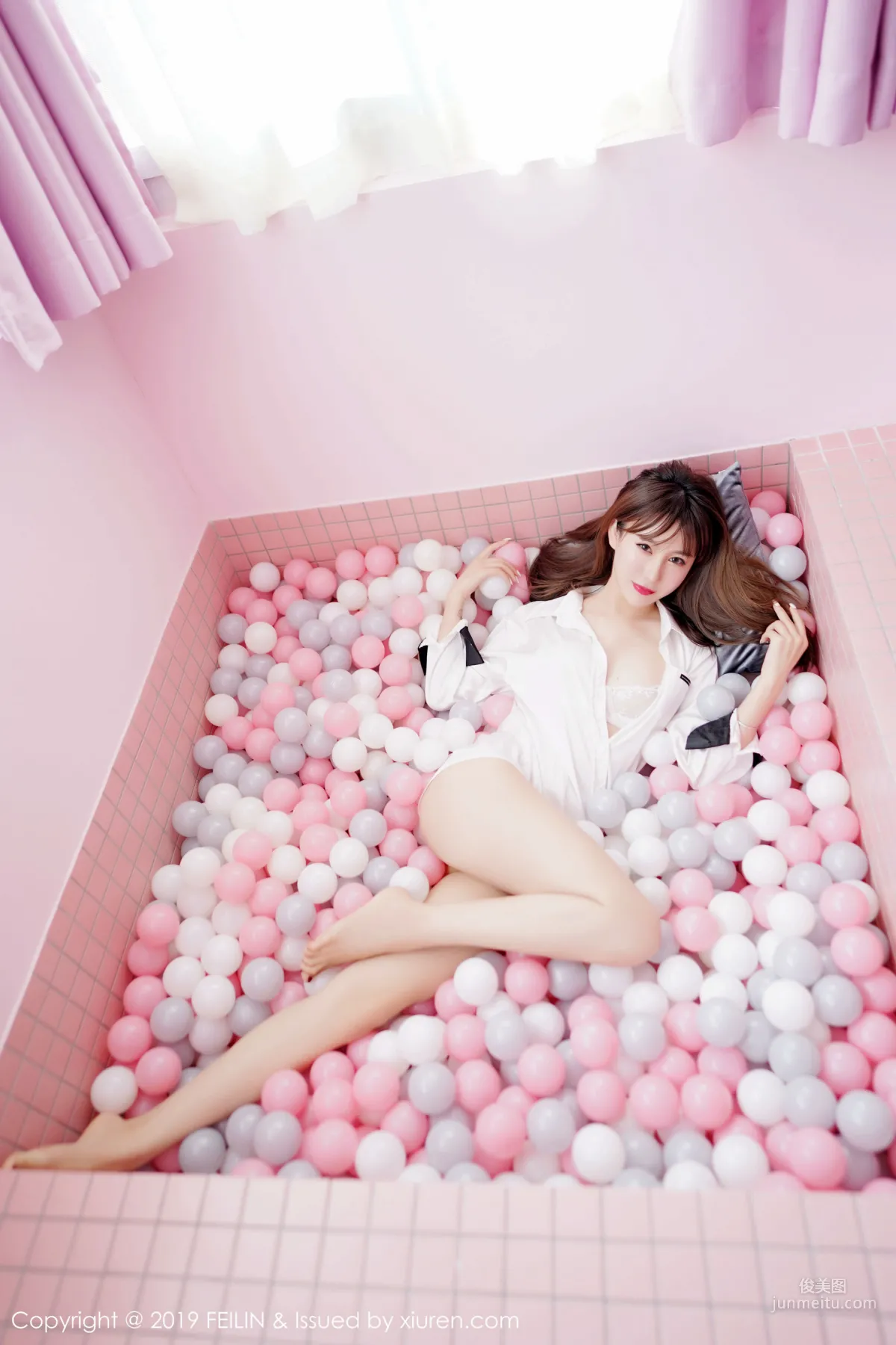 Cheng Zi, Sweet and Beautiful, Slender and Graceful Beauty [FeiLin] VOL.214 Photo Set photo 25