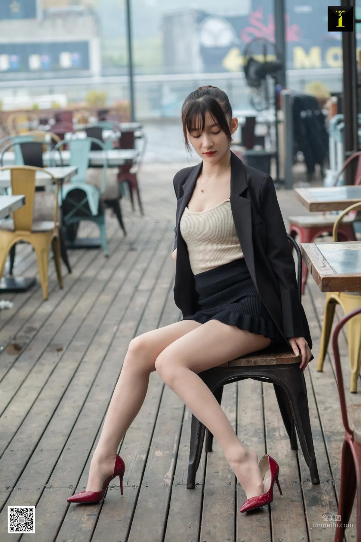 IESS Qiuqiu: IESS photo 31