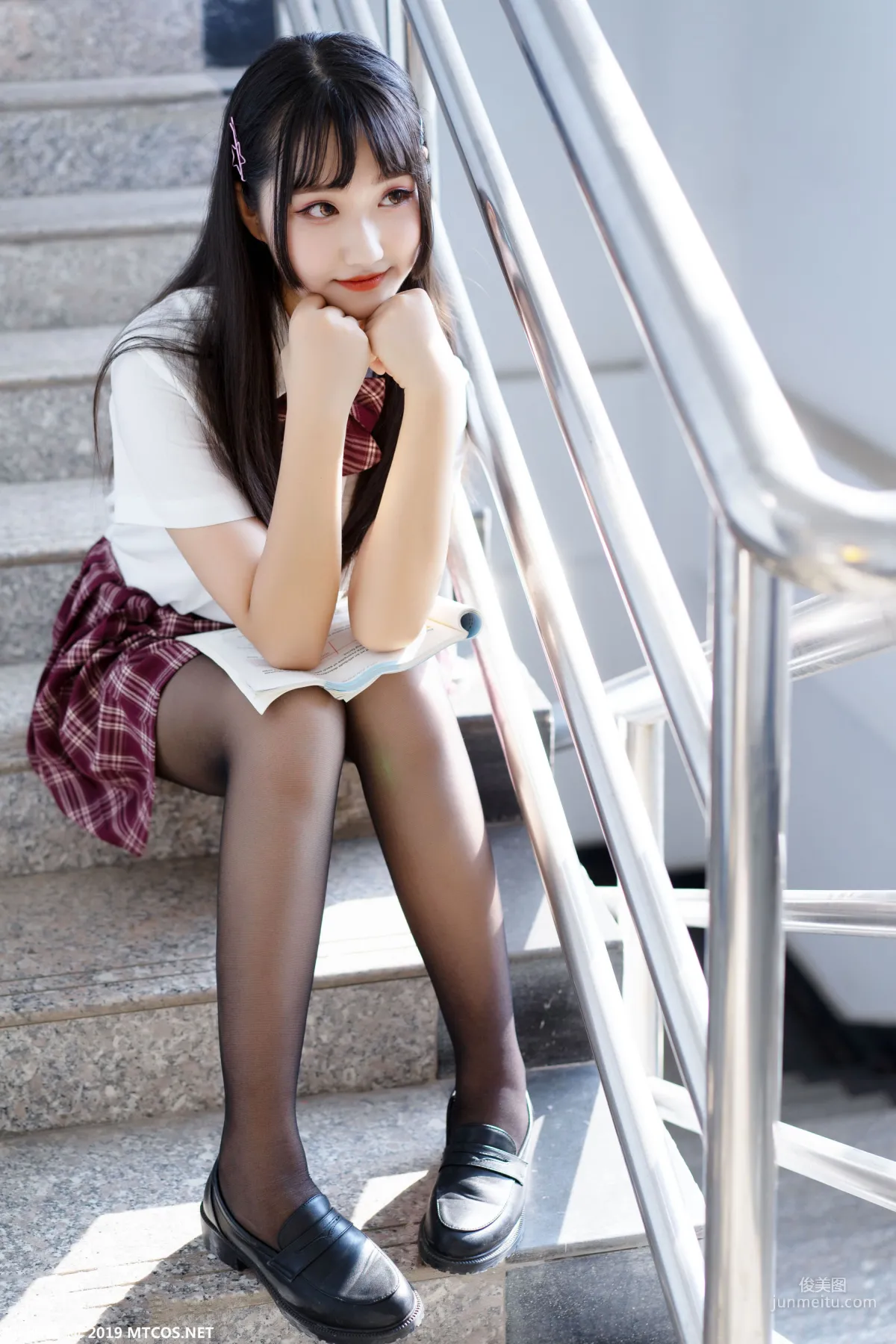 《长发JK萌妹》 [喵糖映画] VOL.023 写真集19