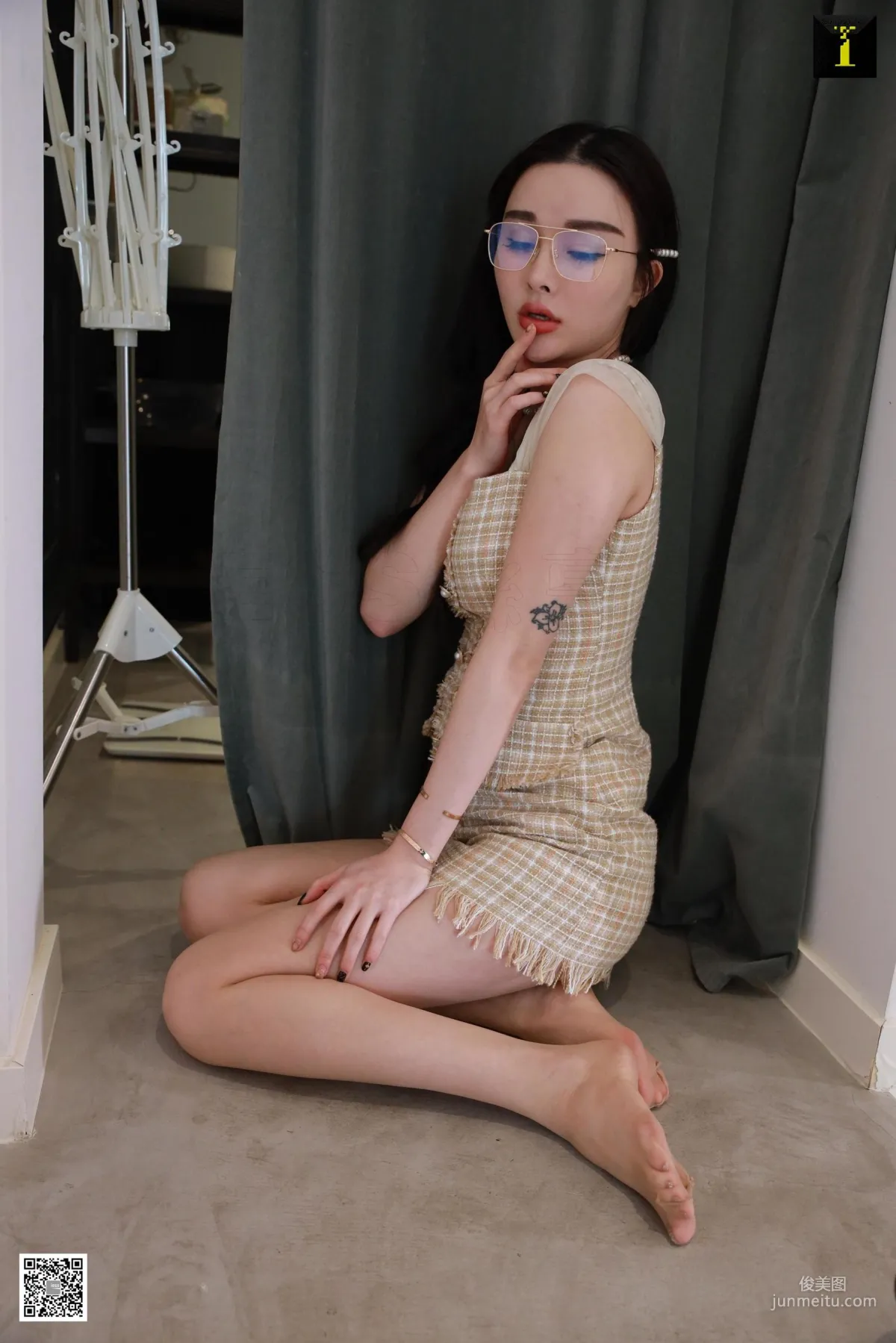Miao Jie: IESS photo 68