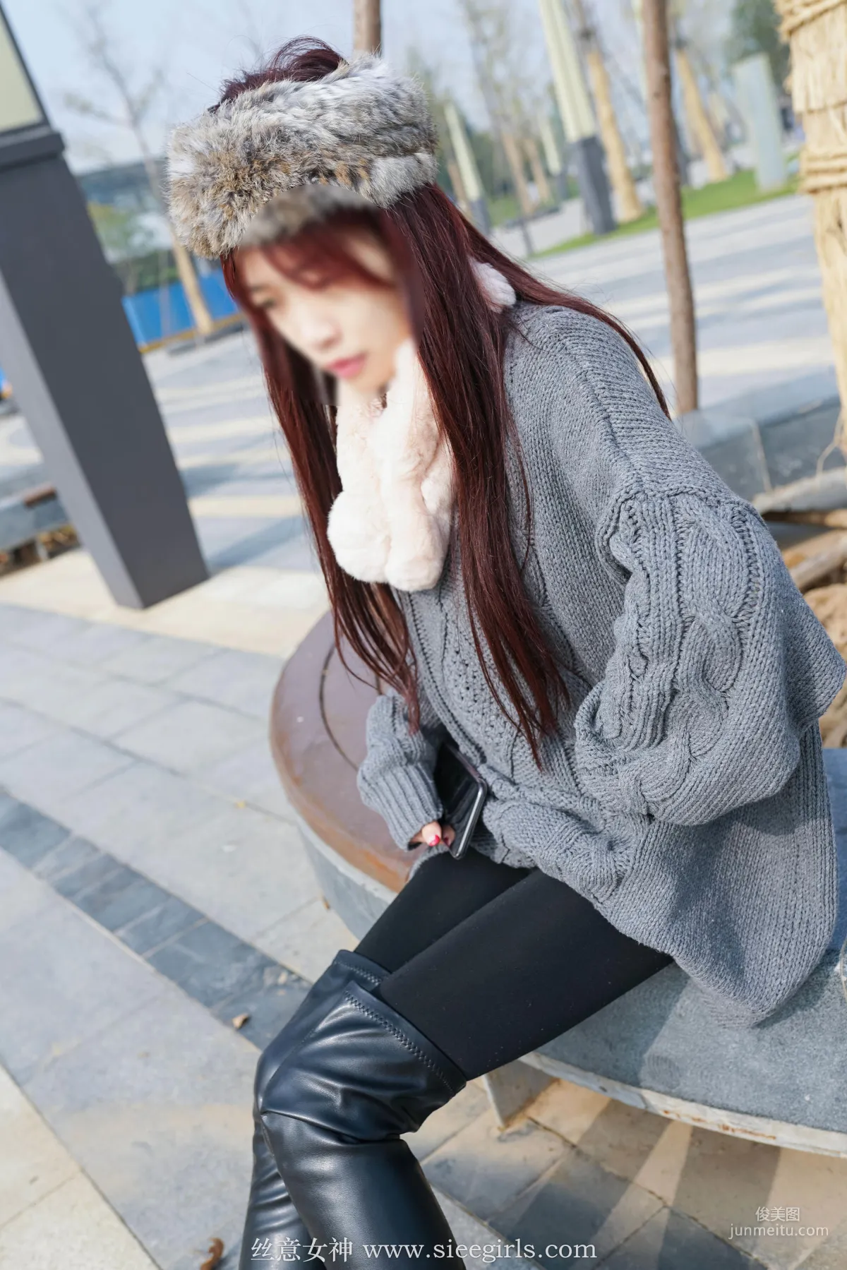 Qianqian, Autumn Not Yet Gone, Winter Awaited Again [SIEE] No.373 Photo Set photo 3
