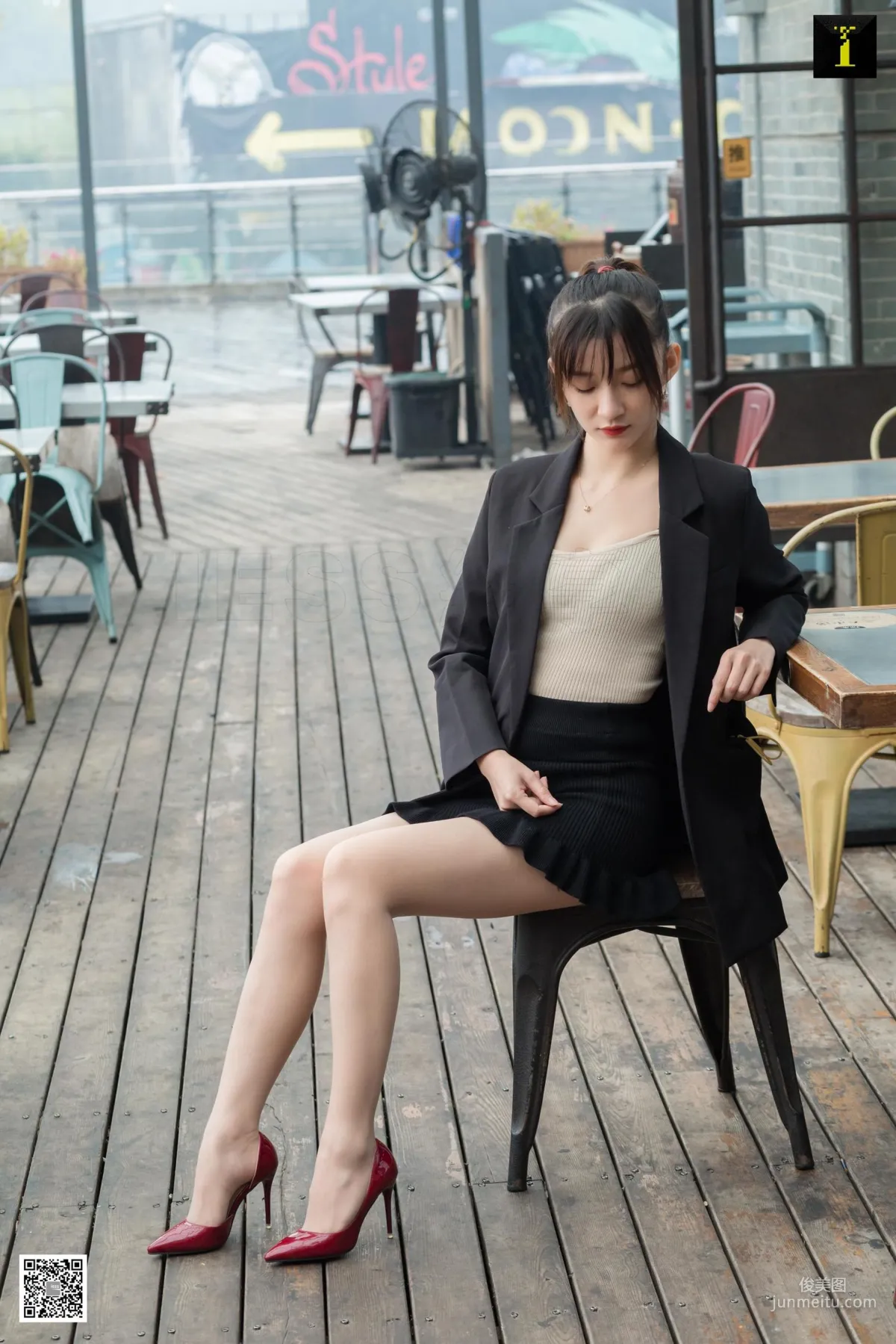 IESS Qiuqiu: IESS photo 14