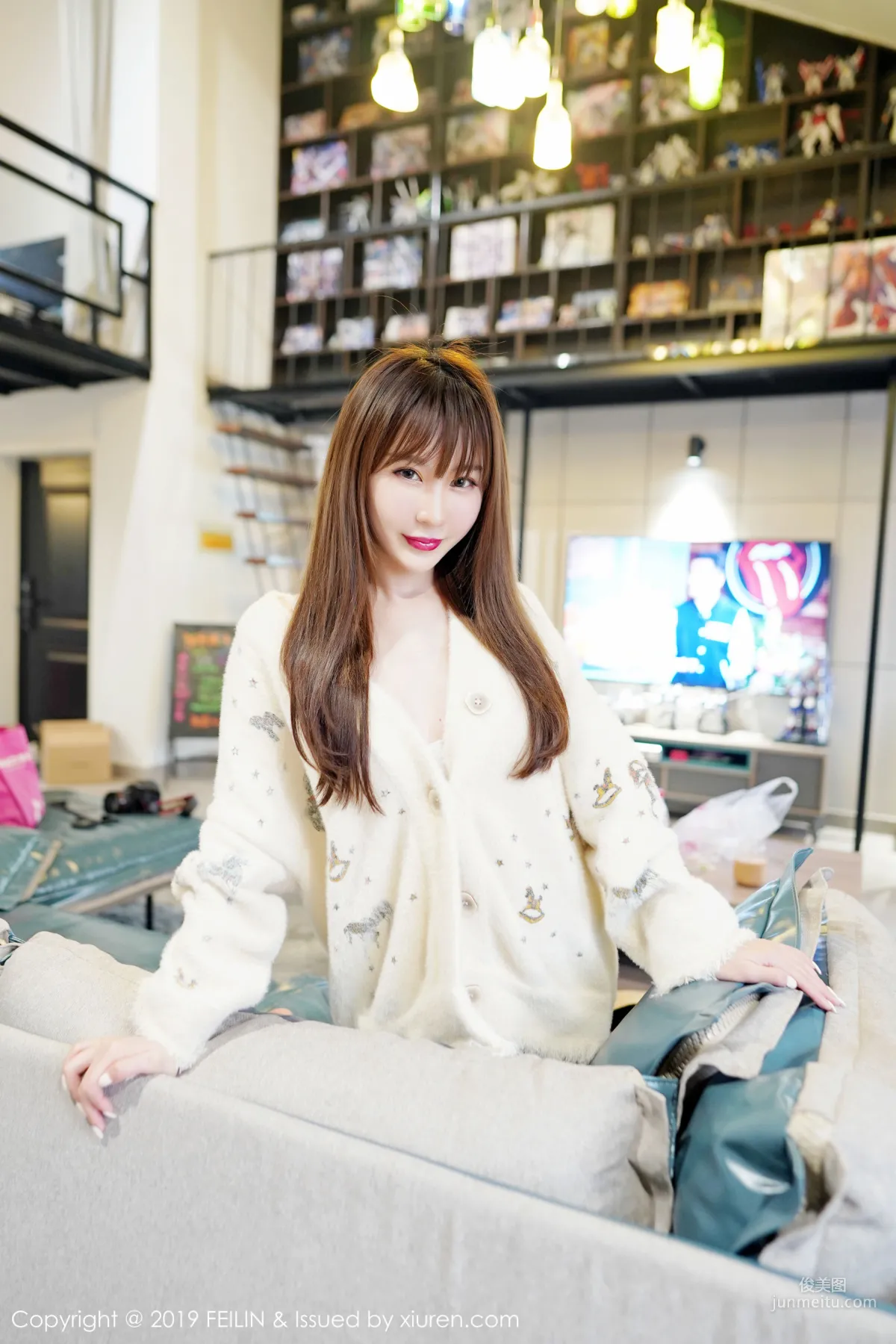 Cheng Zi, Sweet and Beautiful, Slender and Graceful Beauty [FeiLin] VOL.214 Photo Set photo 40