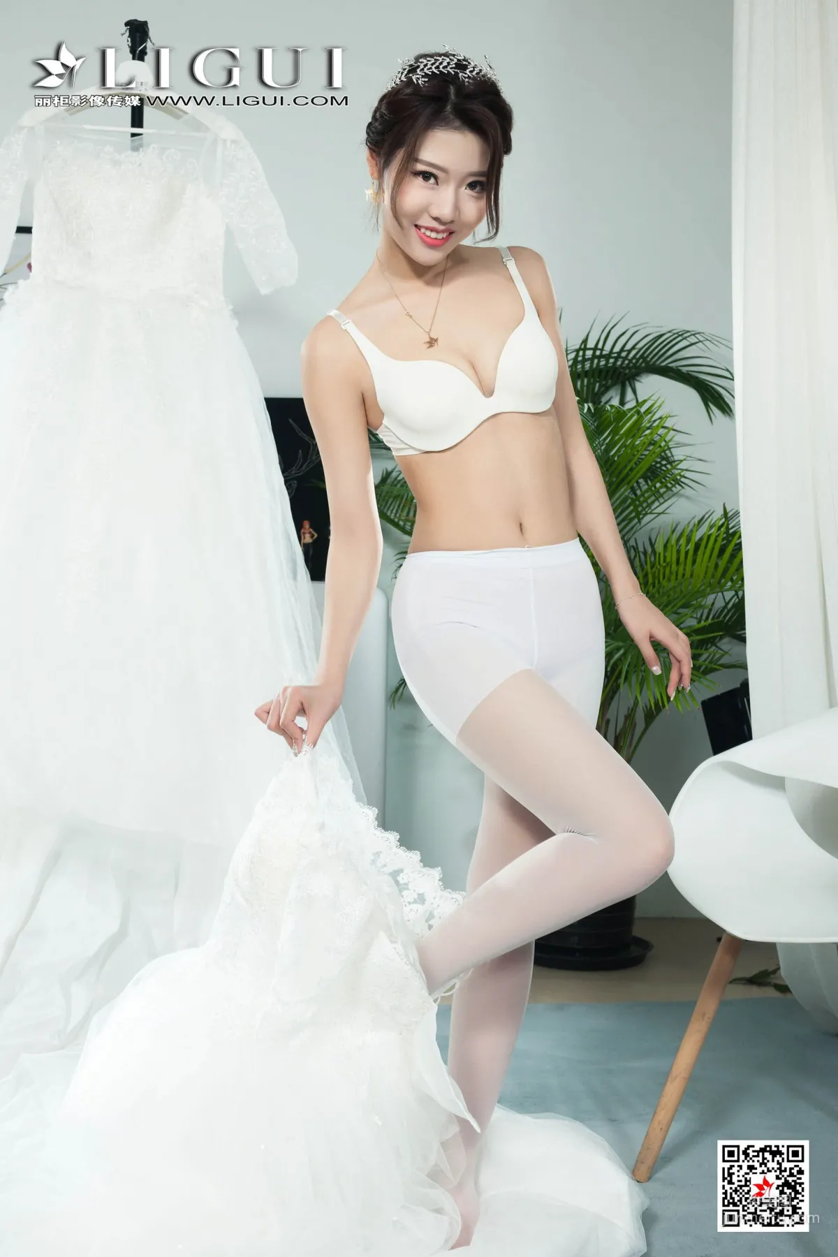 鐘情《白絲婚紗新娘》 [麗櫃Ligui] 寫真集 8