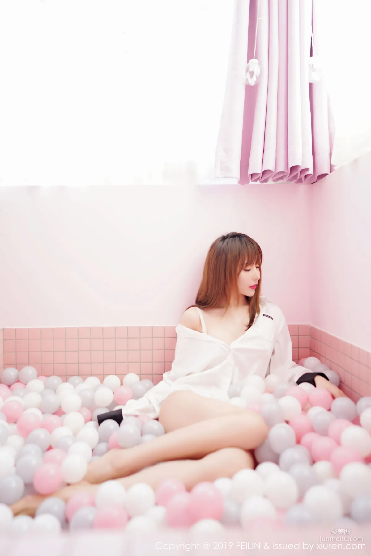 Cheng Zi, Sweet and Beautiful, Slender and Graceful Beauty [FeiLin] VOL.214 Photo Set photo 5