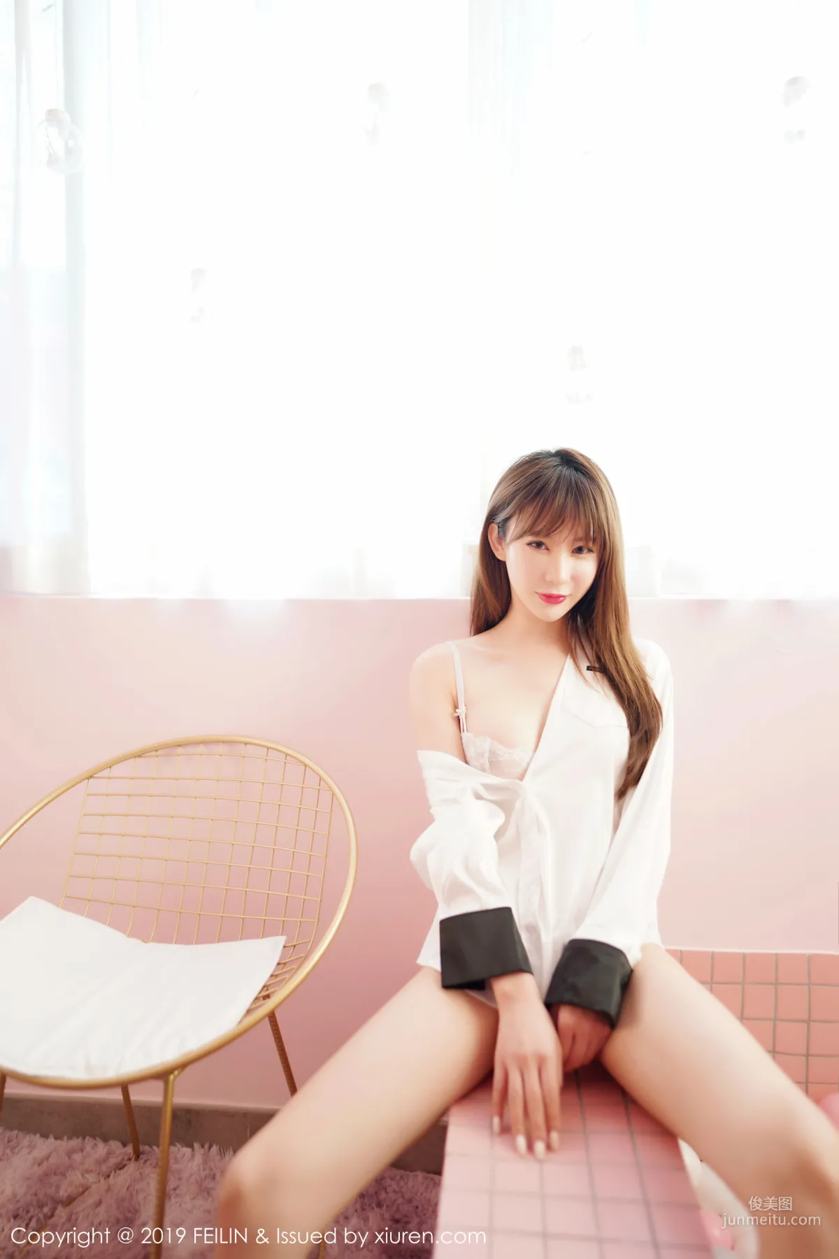 Cheng Zi, Sweet and Beautiful, Slender and Graceful Beauty [FeiLin] VOL.214 Photo Set photo 17