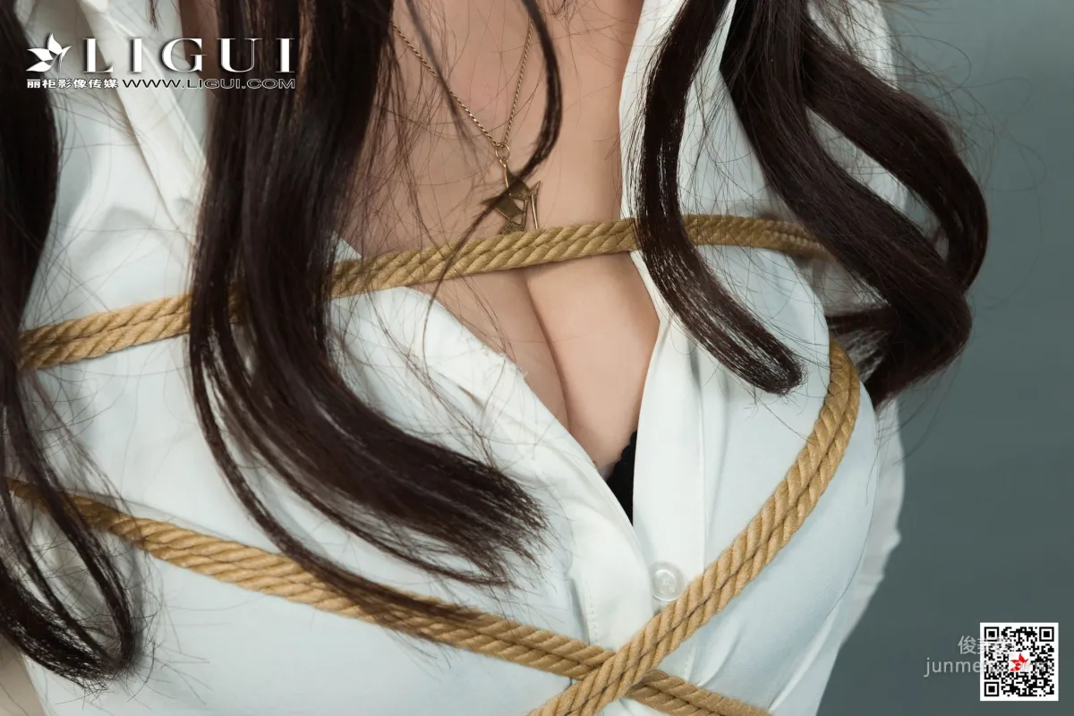 軒軒《黑絲OL捆綁繩藝》 [麗櫃Ligui] 寫真集 53