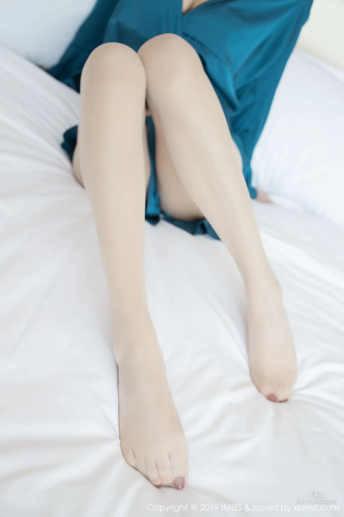 Lavinia Specially Selected Ultimate Ecstasy Legs Series [IMISS] Vol.377 Photo Set photo 6