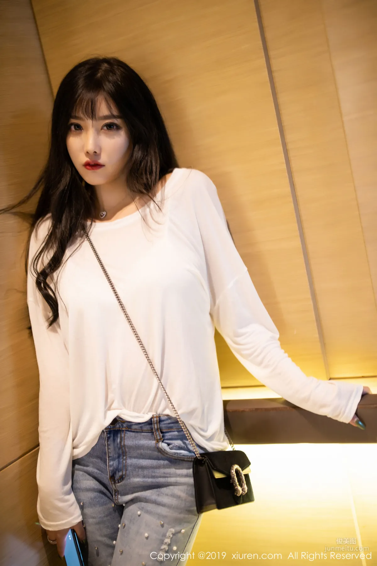 Yang Chenchen sugar "Net Stockings, Beautiful Legs, Curves Temptation" [XiuRen] No.1746 Photo Set photo 10