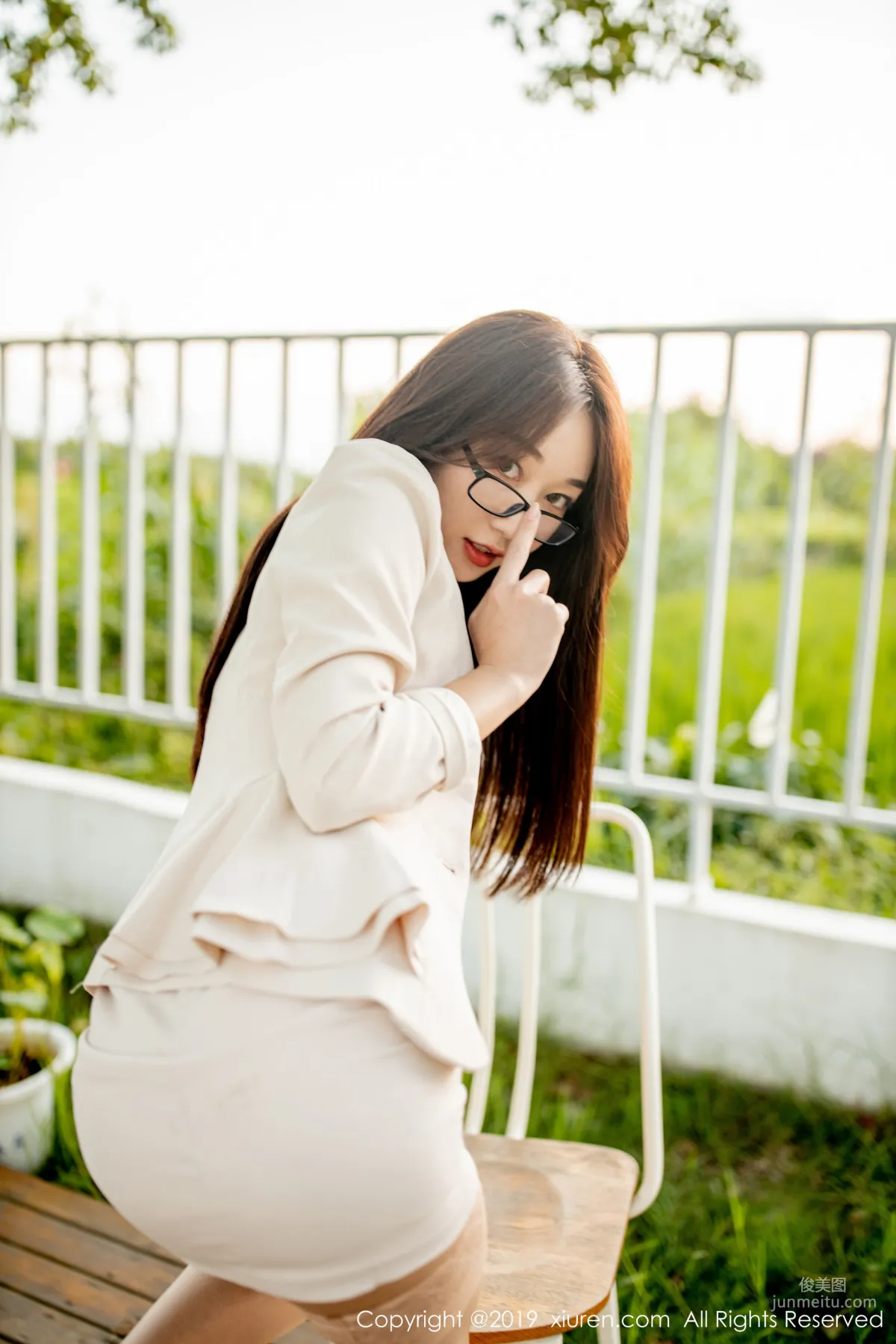 Xiao Jiuyue, Sexy Secretary OL [XiuRen] No.1700 Photo Set photo 46