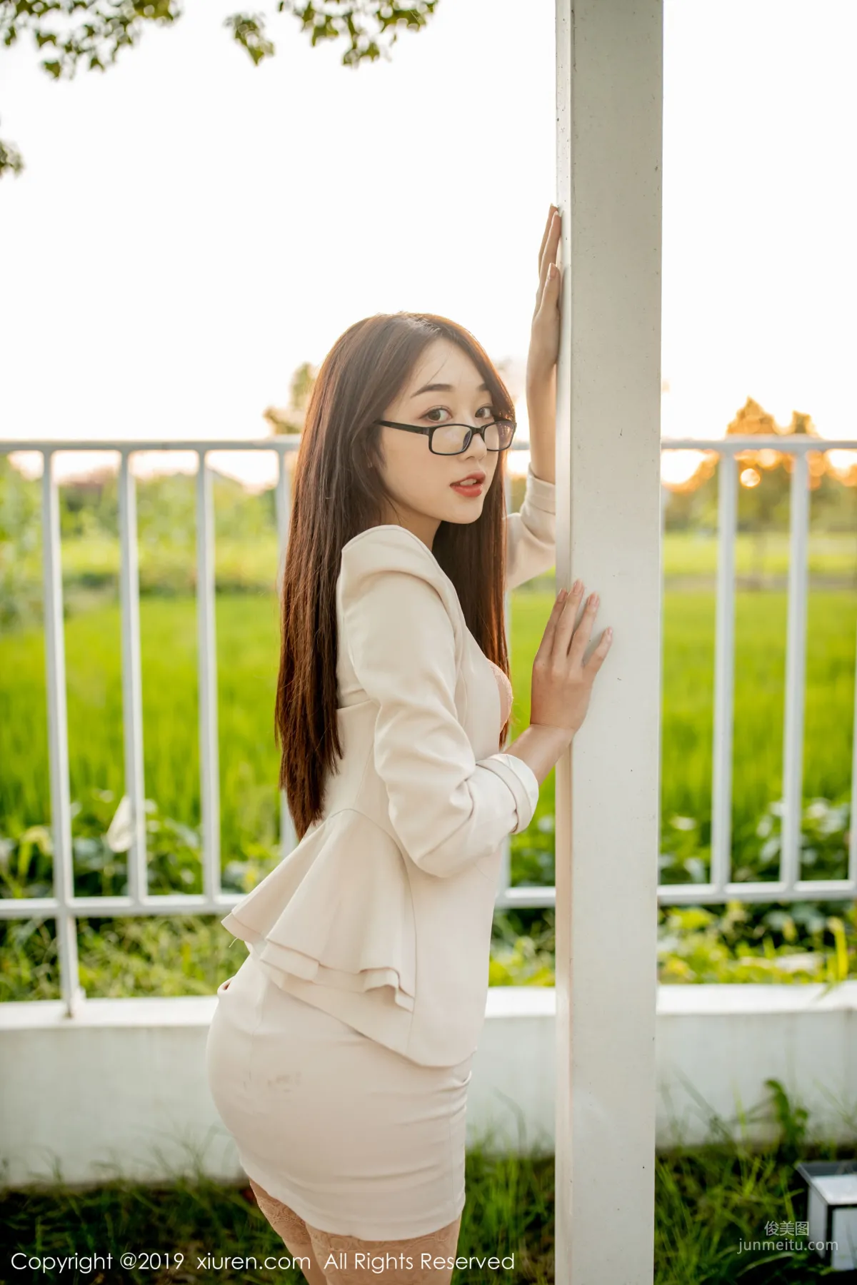 Xiao Jiuyue, Sexy Secretary OL [XiuRen] No.1700 Photo Set photo 41