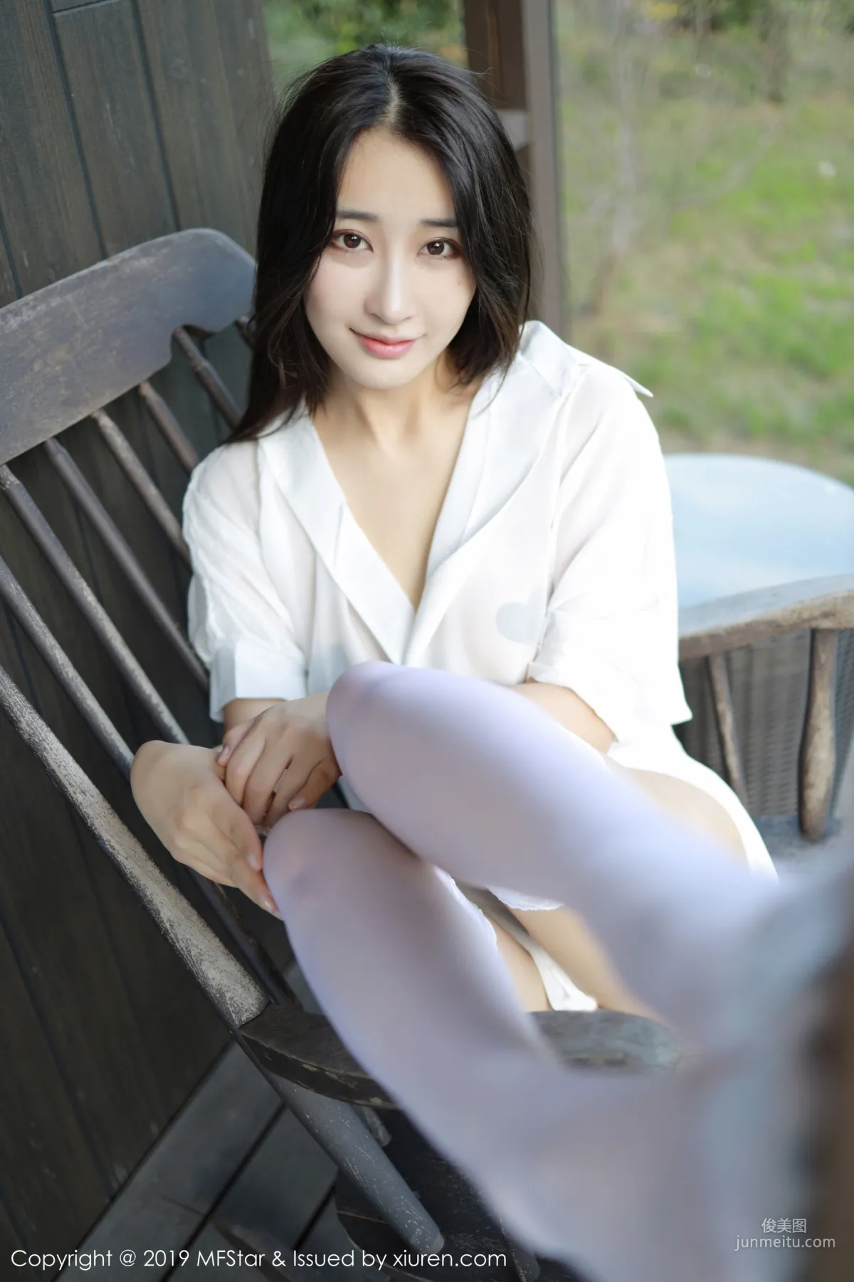 Betty Lin Zixin, Premium White Shirt Lady [MFStar] Vol.219 Photo Set photo 51