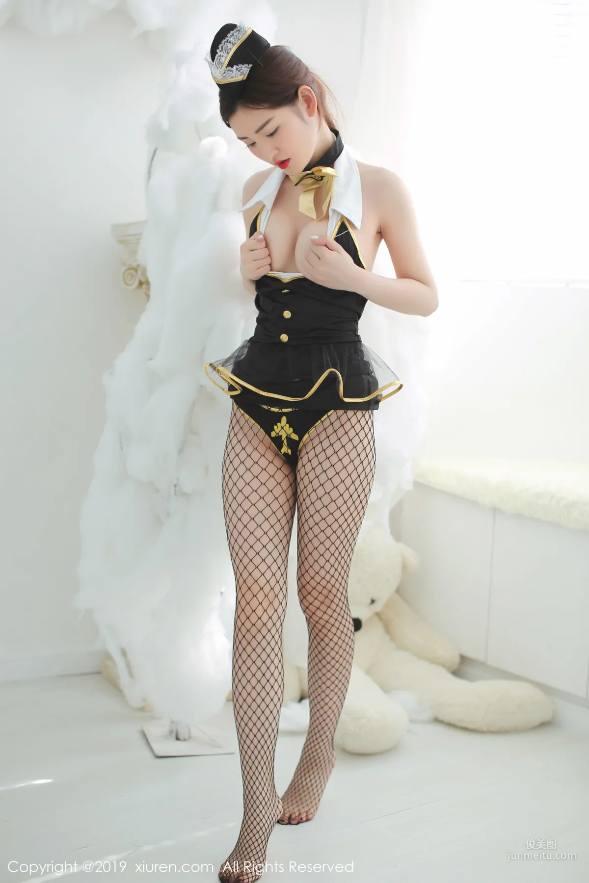 Shen Mengyao, Lingerie Costume and Sexy Fishnet Stockings Wonderful Temptation, [XiuRen] No.1754, Photo Set photo 6