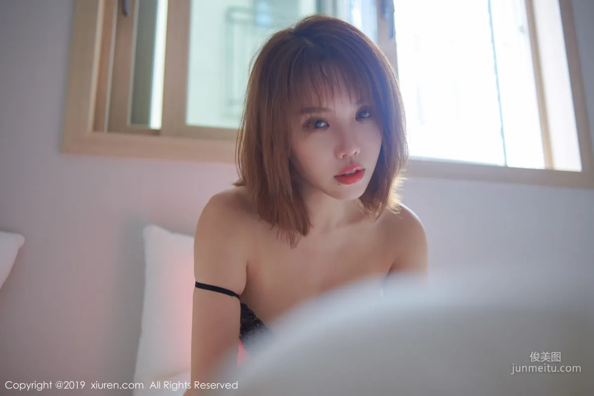 Huang Leran Graceful Posture in Lace Lingerie [XiuRen] No.1684 Photo Set photo 36