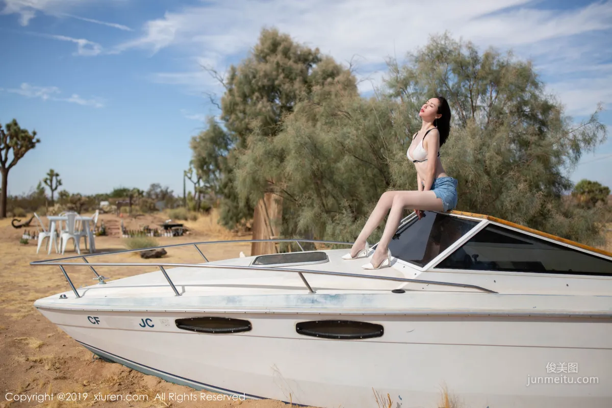 Meng Xinyue, Outdoor Yacht Vacuum Stockings on Deck [XiuRen] No.1710 Photo Set photo 47