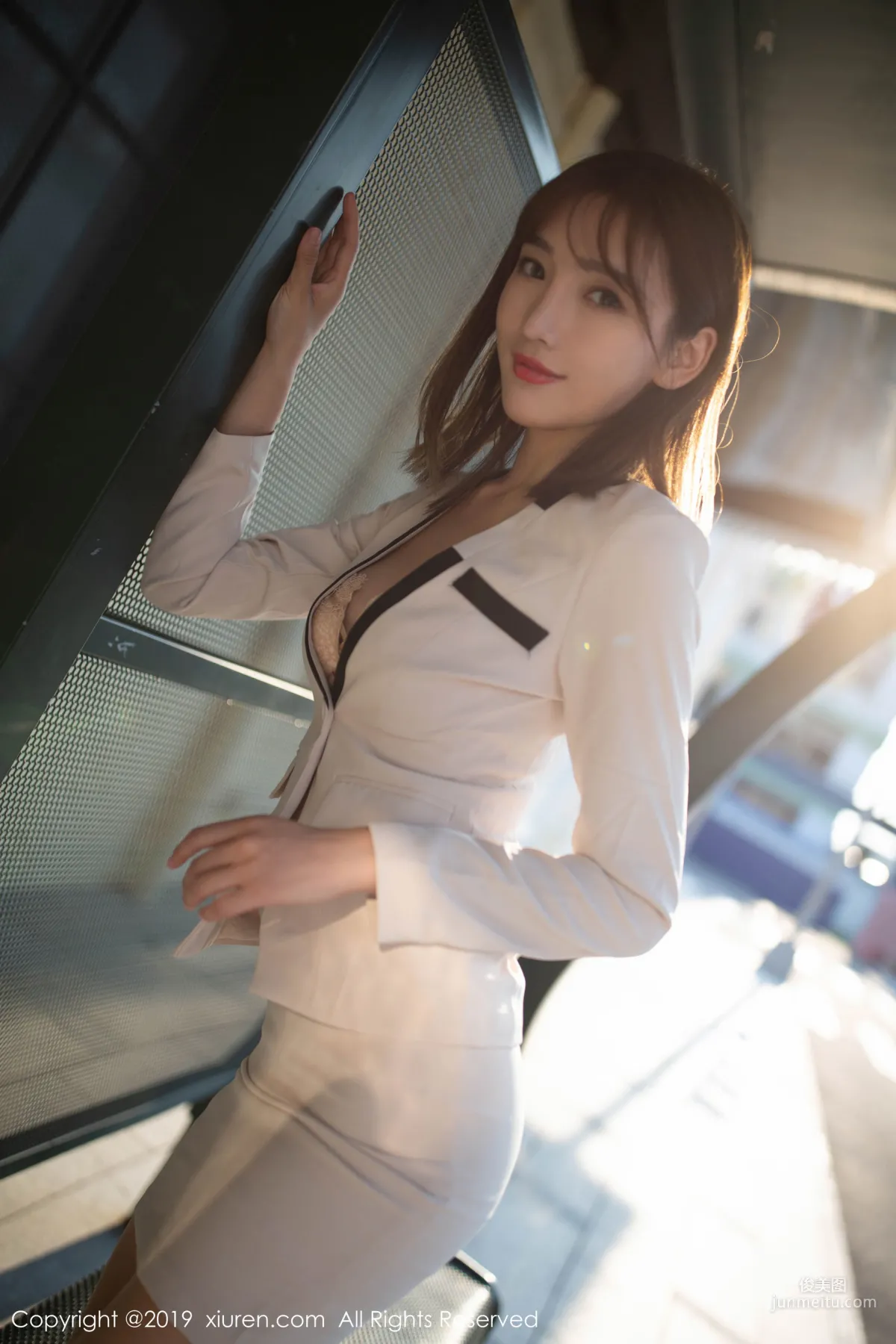 Lu Xuanxuan "Bus Ticket Seller Story" [XiuRen] No.1780 Photo Set photo 2
