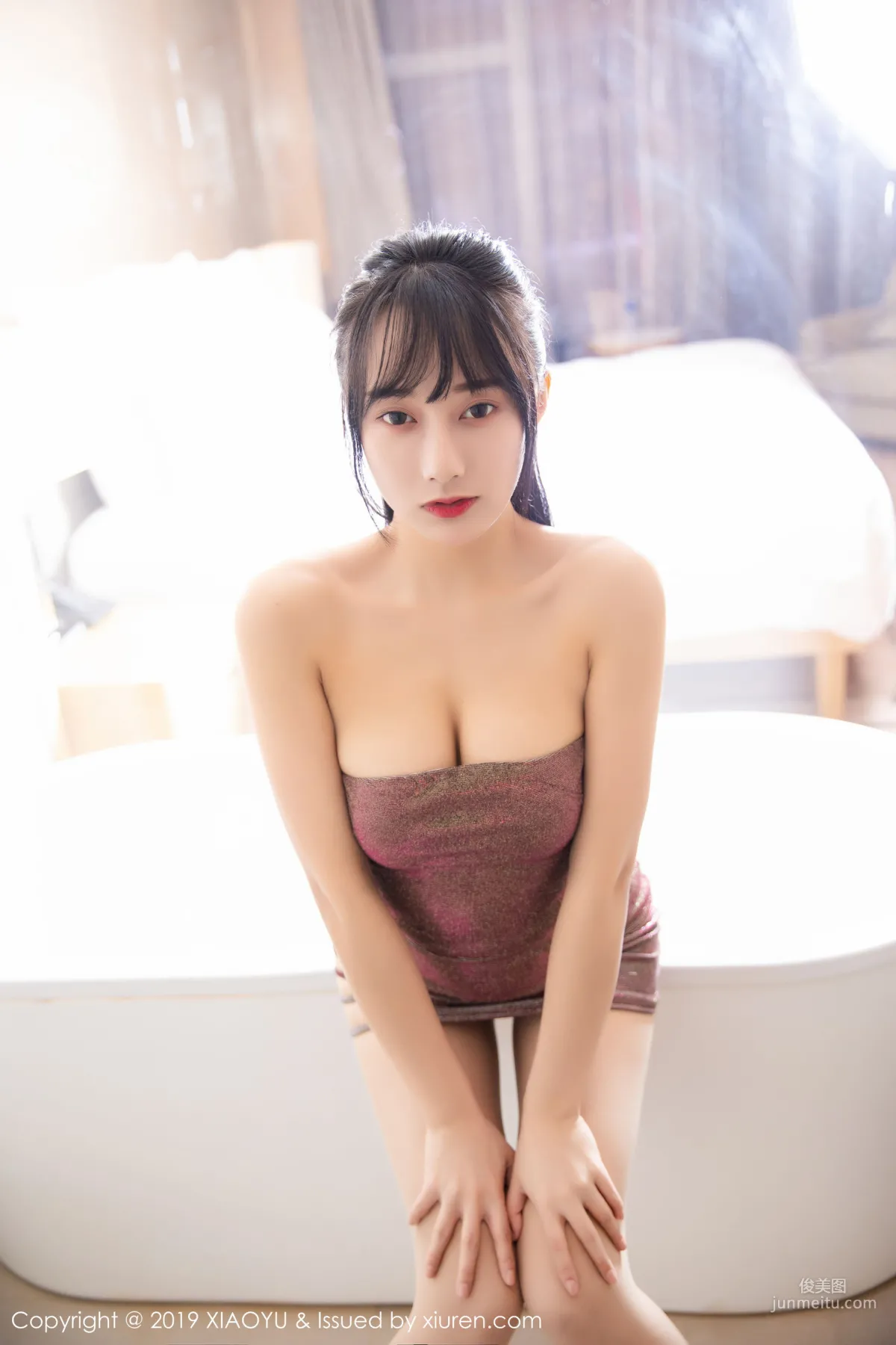 He Jiaying Sexy Flesh-Colored Stockings and Suspender Beautiful Legs Series [XIAOYU] Vol.159 Photo Set photo 26
