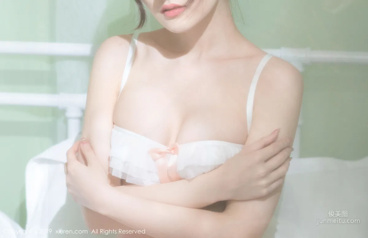 Shen Mengyao Lace Lingerie and Light and Shadow [XiuRen] No.1693 Photo Set photo 33