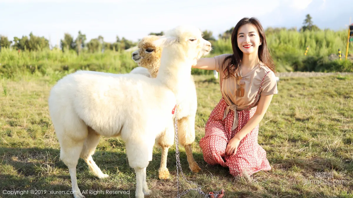 Yi'er Latte Outdoor Fresh Sweet Style Series [XiuRen] No.1718 Photo Set photo 27