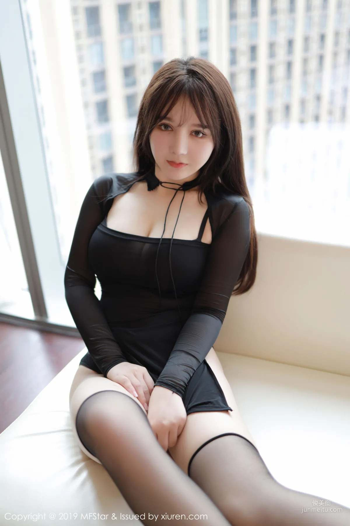小牛奶《身材凹凸有致的“小奶牛”》 [模范学院MFStar] Vol.221 写真集37