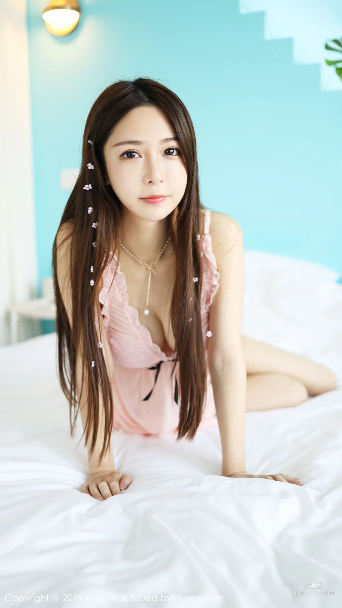 luna Zhang Jingyan, Pink Lace Pajamas [MyGirl] Vol.399 Photo Set photo 15